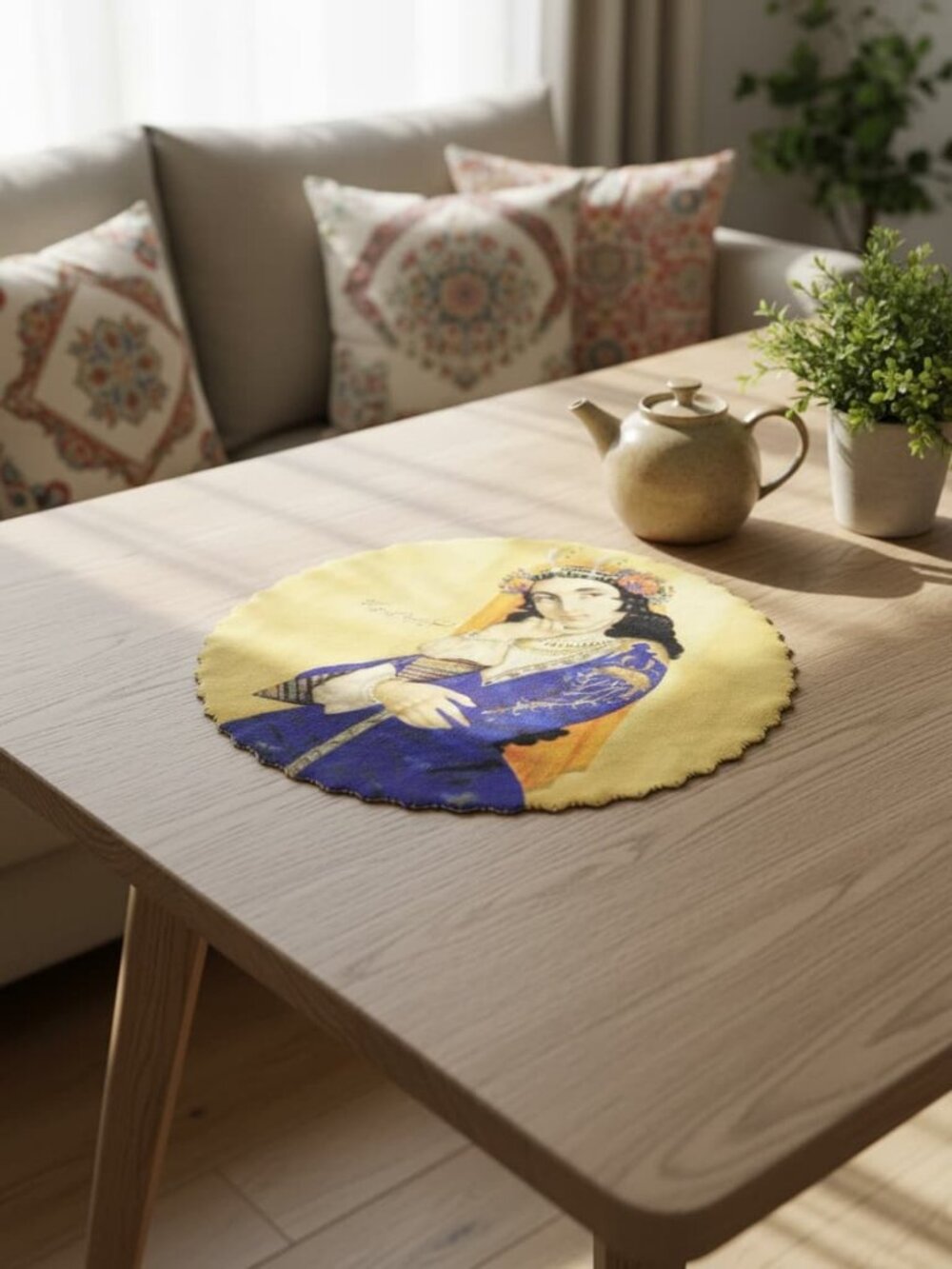 Round Blue and Gold Portrait Table Mat
